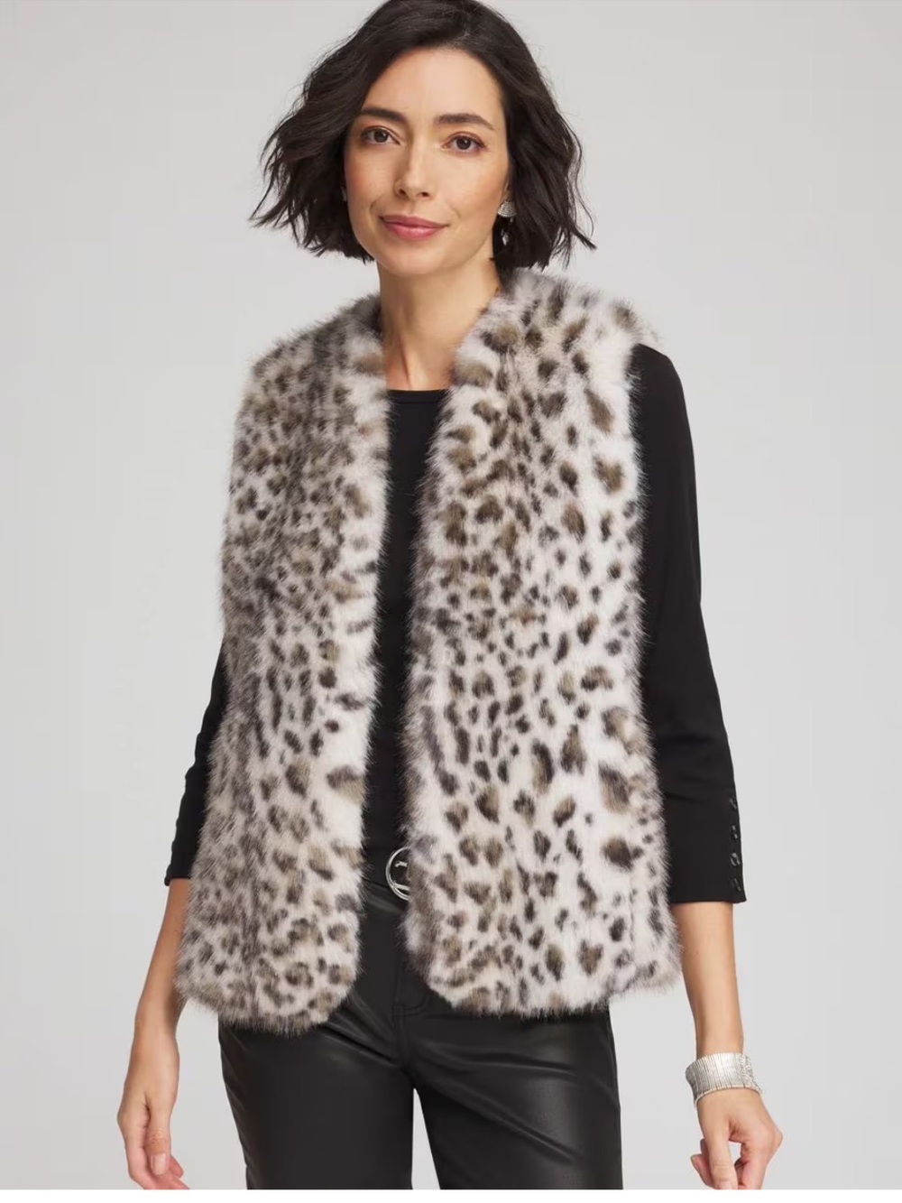Chico's Faux Fur Snow Leopard Soft Lined Pockets Inside Vest Winter Holidays